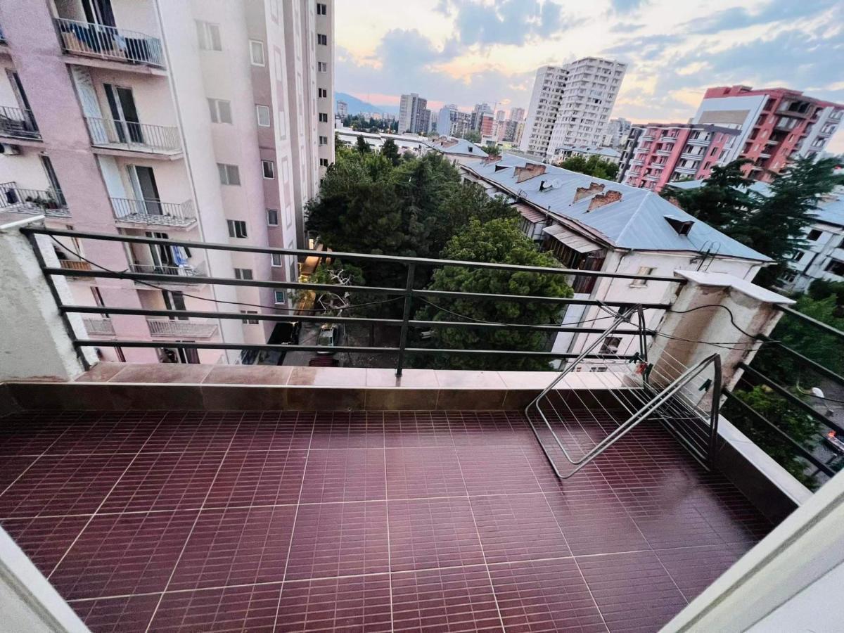 Guga House Apartment Tbilisi ภายนอก รูปภาพ
